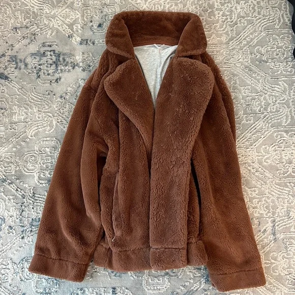 American Eagle AERIE - Picture 1 of 2